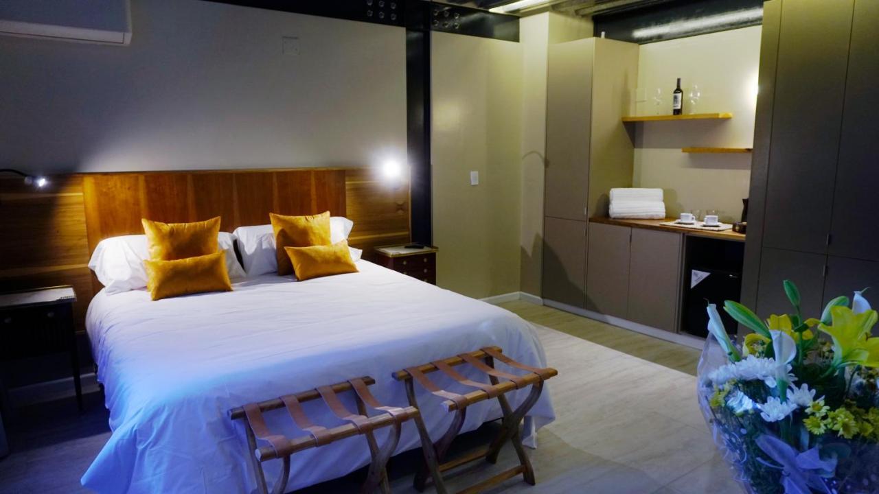 718 Rufino Petit Hotel 멘도사 외부 사진