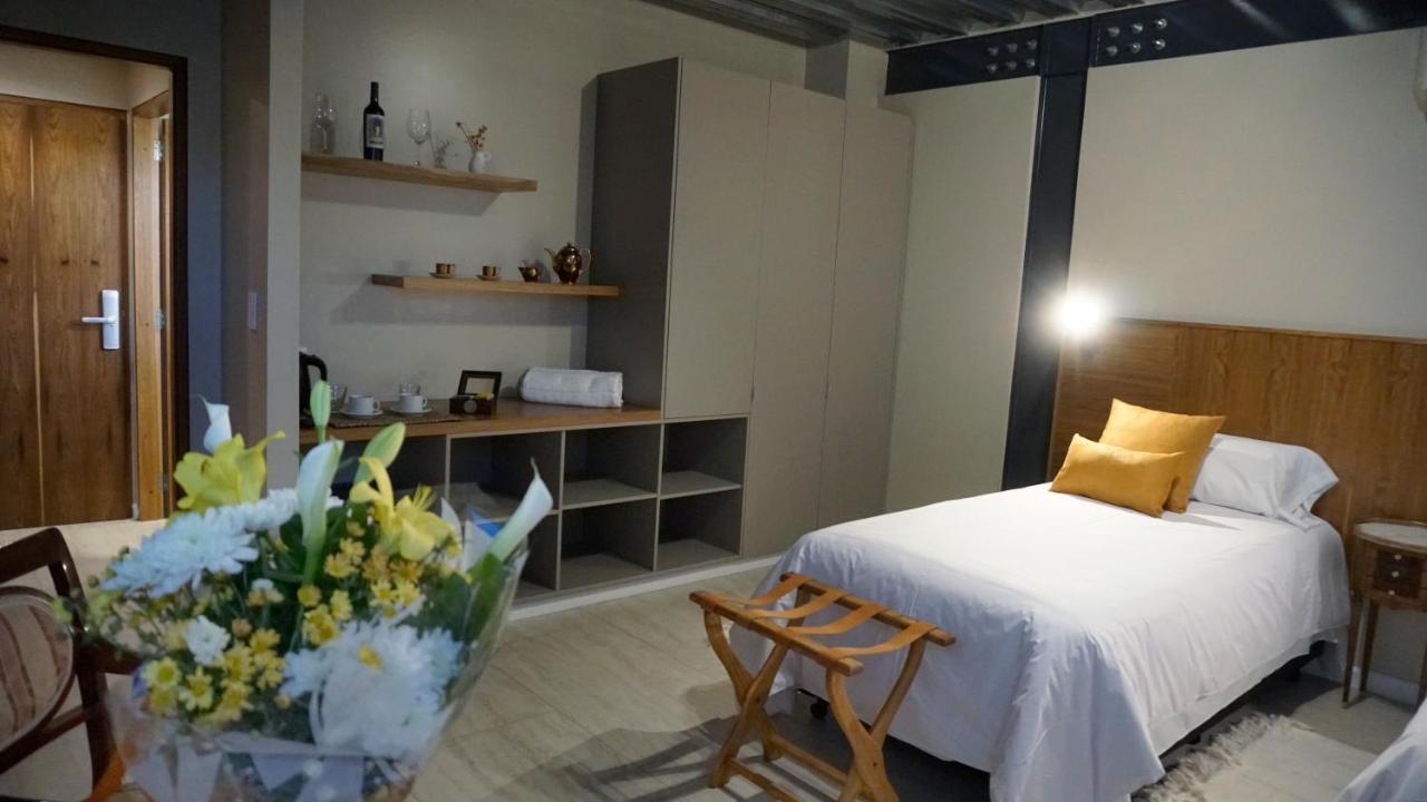 718 Rufino Petit Hotel 멘도사 외부 사진